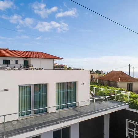 Casa Alan By Rent2u, Lda * Arco da Calheta (Madeira)