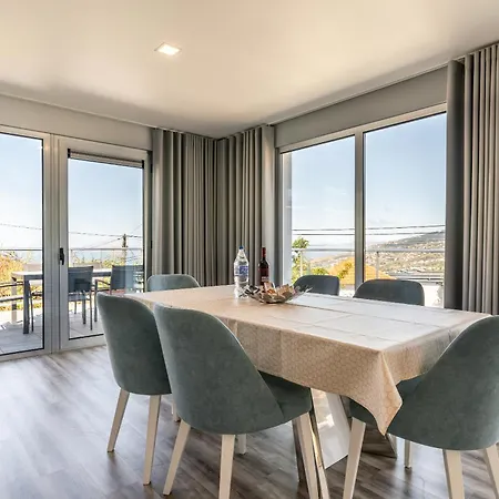 Casa Alan By Rent2u, Lda