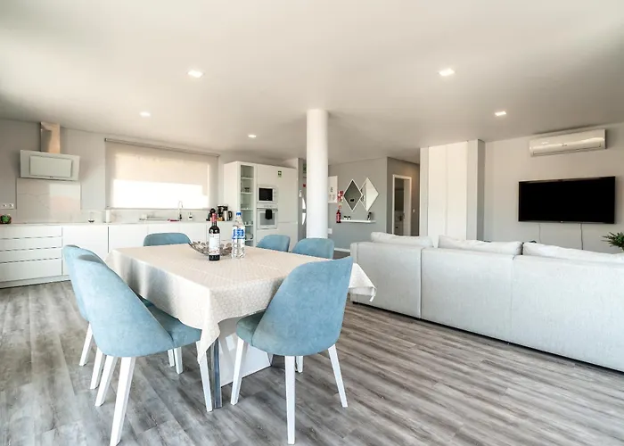 Casa Alan By Rent2u, Lda أركو دا كالهيتا