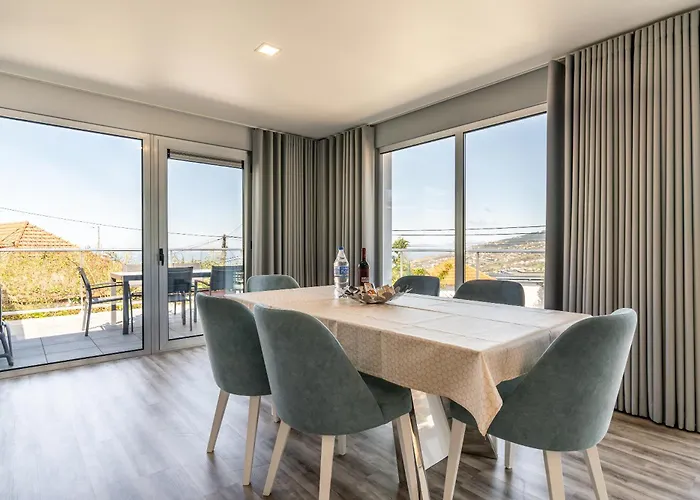 Casa Alan By Rent2u, Lda